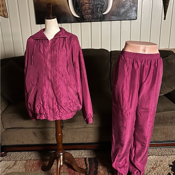 Activate • Vintage • 1990’s • Burgundy • 100% Silk • Large • Track Suit - Picture 5 of 14